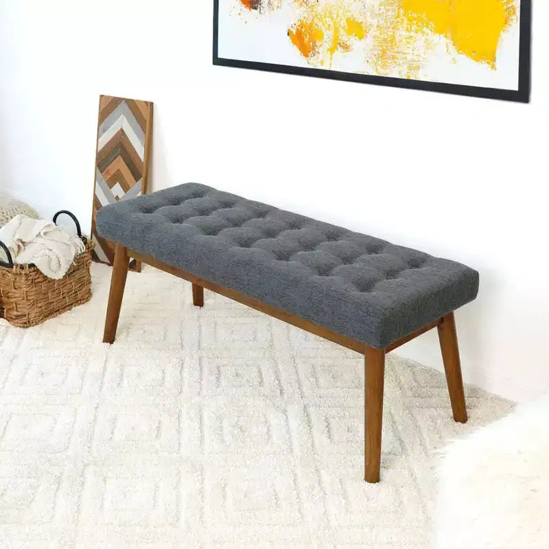 Panca in legno massello Ada Modern da 43 pollici con rivestimento in tessuto trapuntato a bottoni