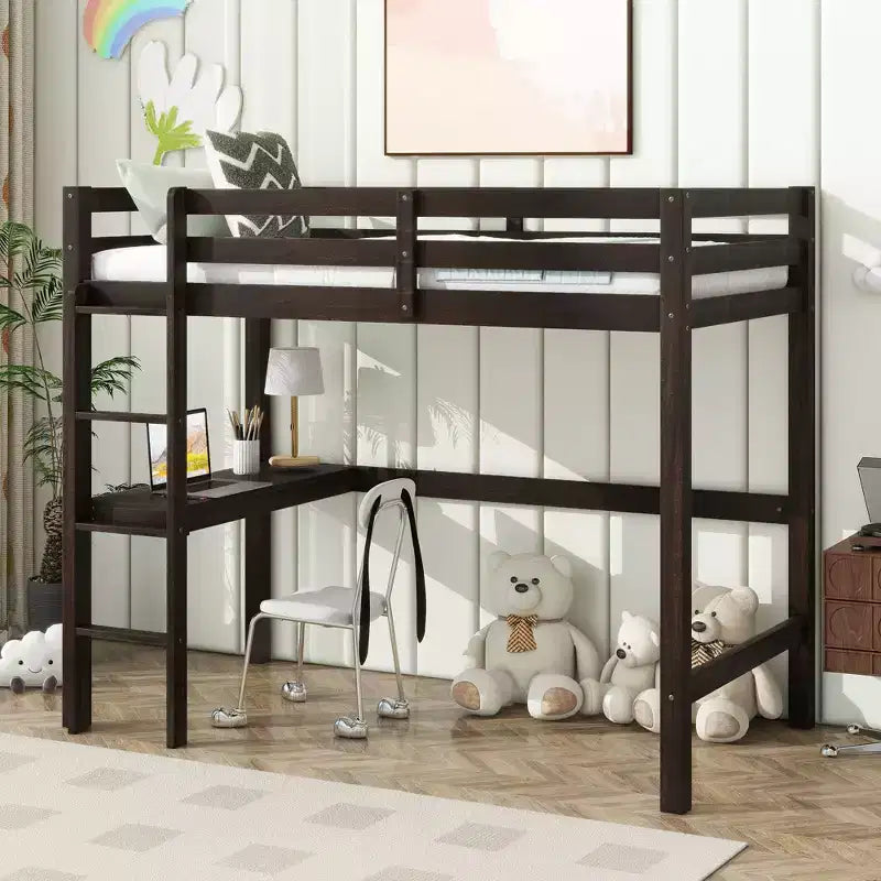 Letto a soppalco in legno di gomma matrimoniale con scrivania integrata, scaletta e ringhiera di sicurezza, 78.6 x 41.4 pollici